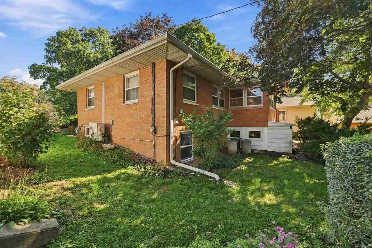 1605 Ridge Street Iowa City IA 52240