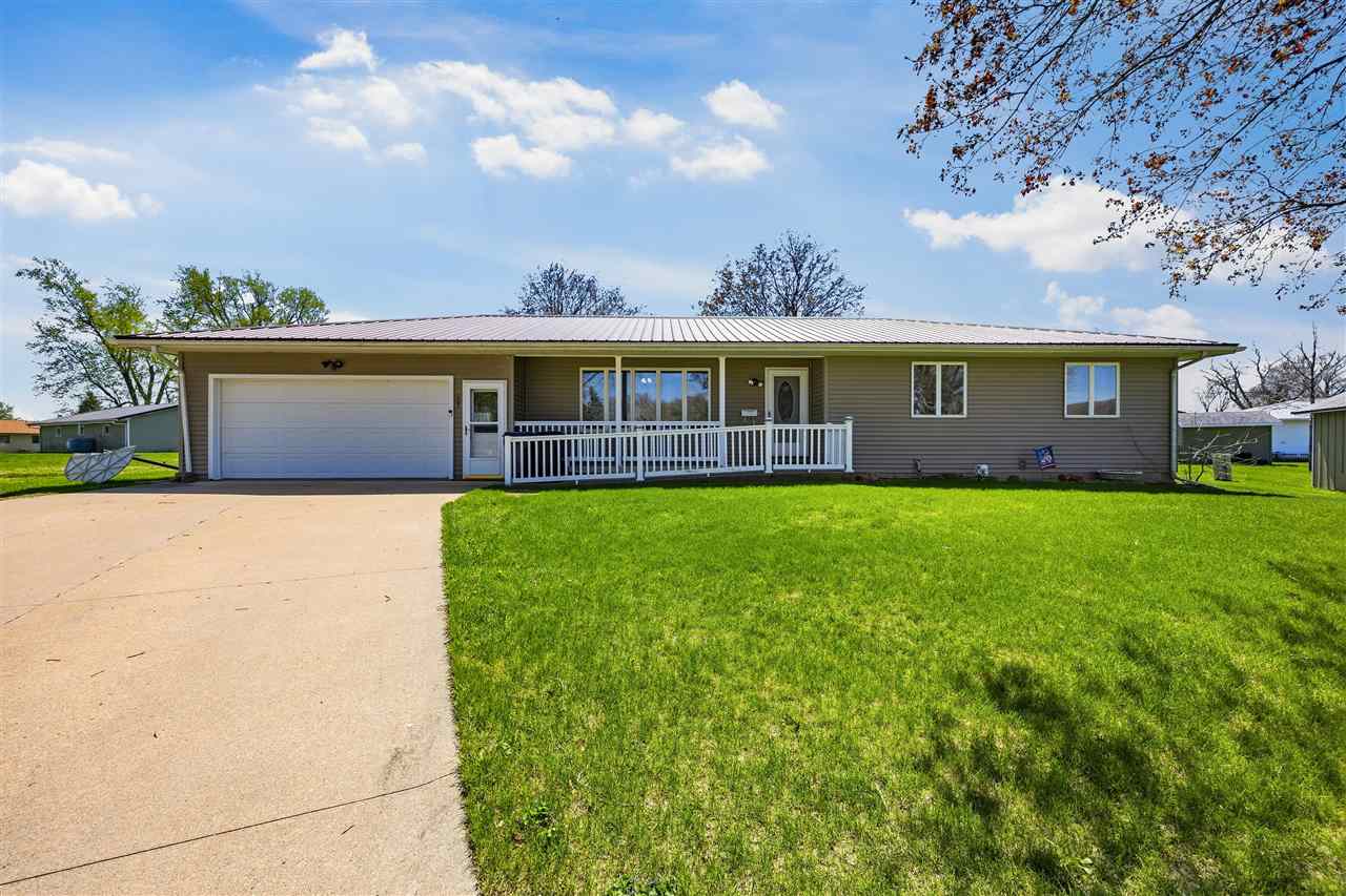 103 Bel Aire Court Tipton IA 52772