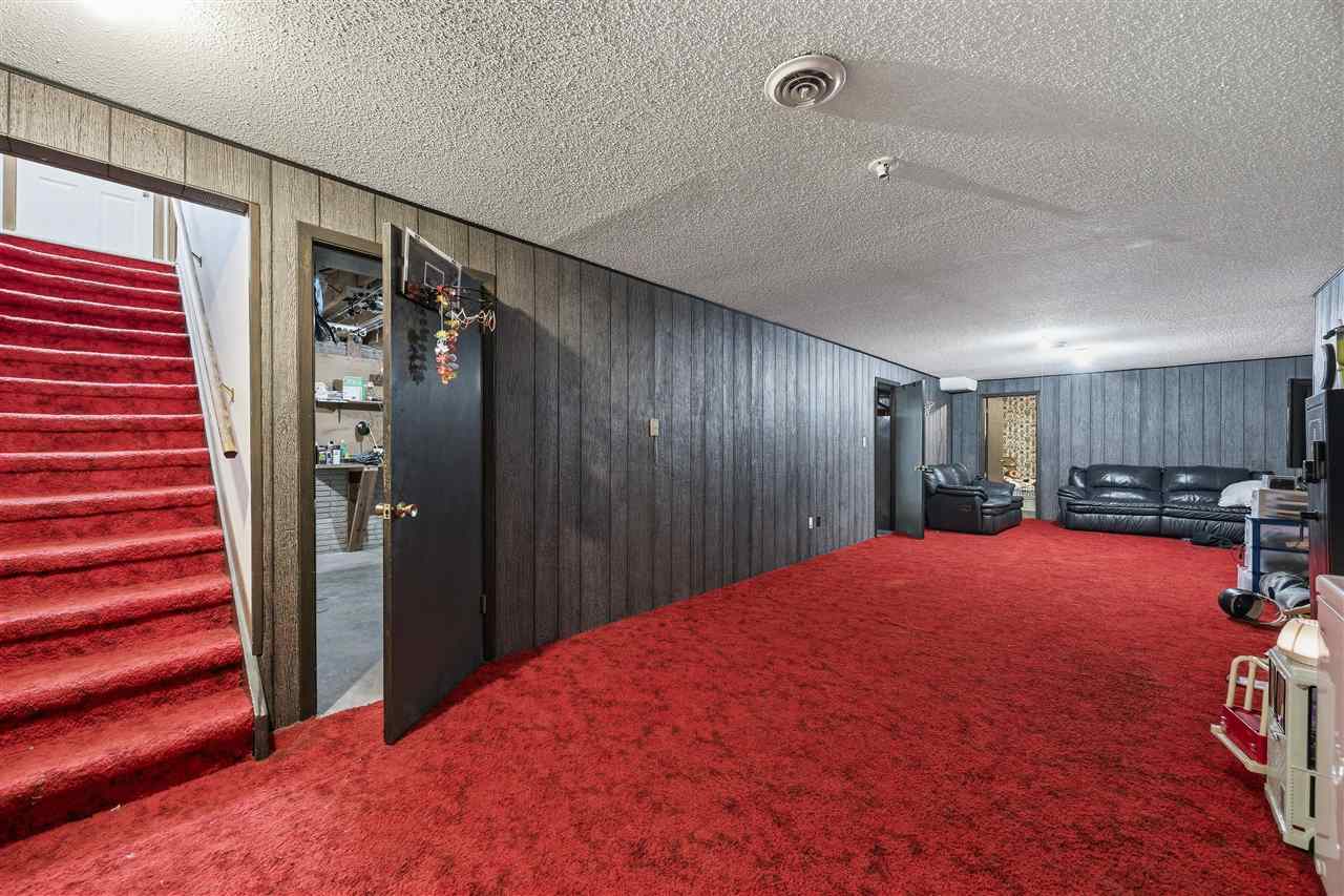 103 Bel Aire Court Tipton IA 52772