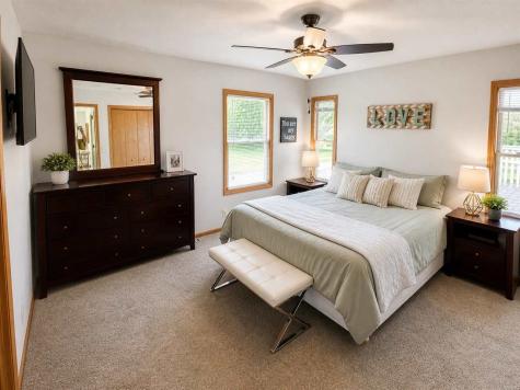 226 Oberlin Street Iowa City IA 52245