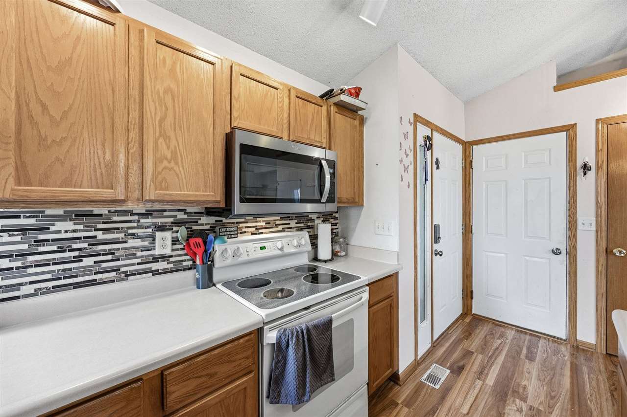 518 Tulip Court Tiffin IA 52340