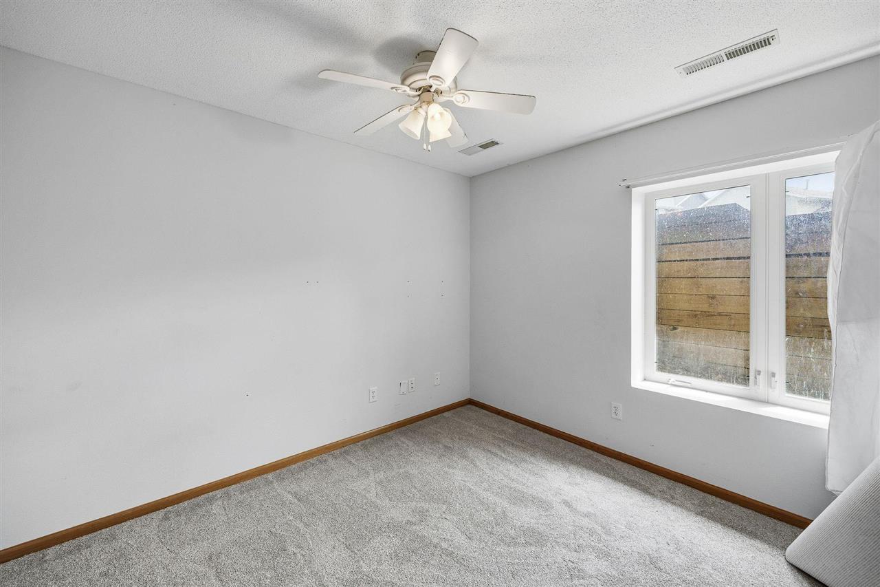 518 Tulip Court Tiffin IA 52340