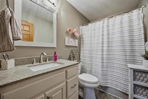 4000 Mehaffey Lane NE Solon IA 52333-8985