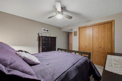 4000 Mehaffey Lane NE Solon IA 52333-8985