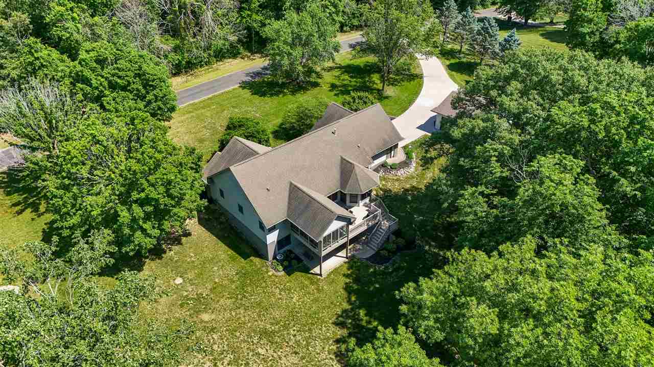 4000 Mehaffey Lane NE Solon IA 52333-8985