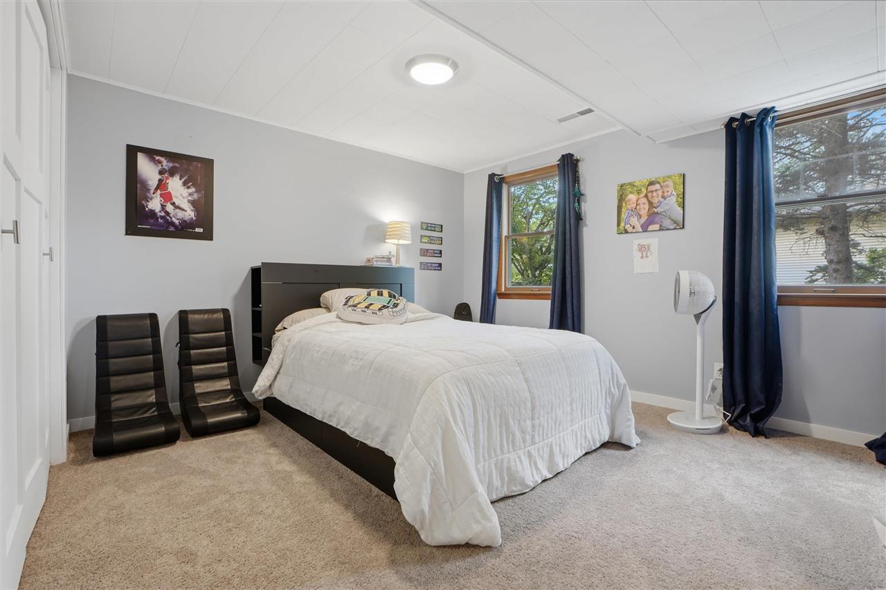 1612 Derwen Drive Iowa City IA 52246