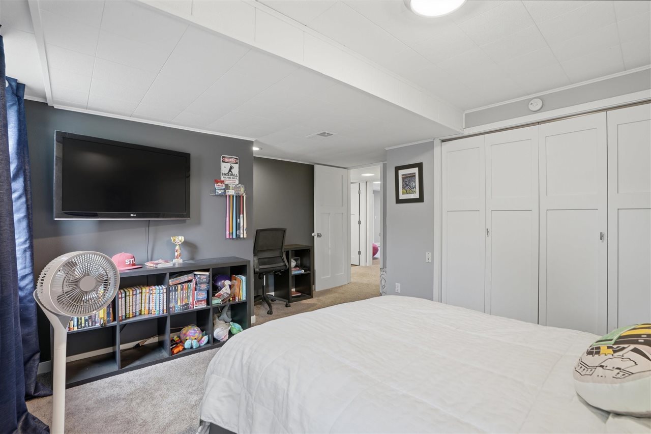 1612 Derwen Drive Iowa City IA 52246