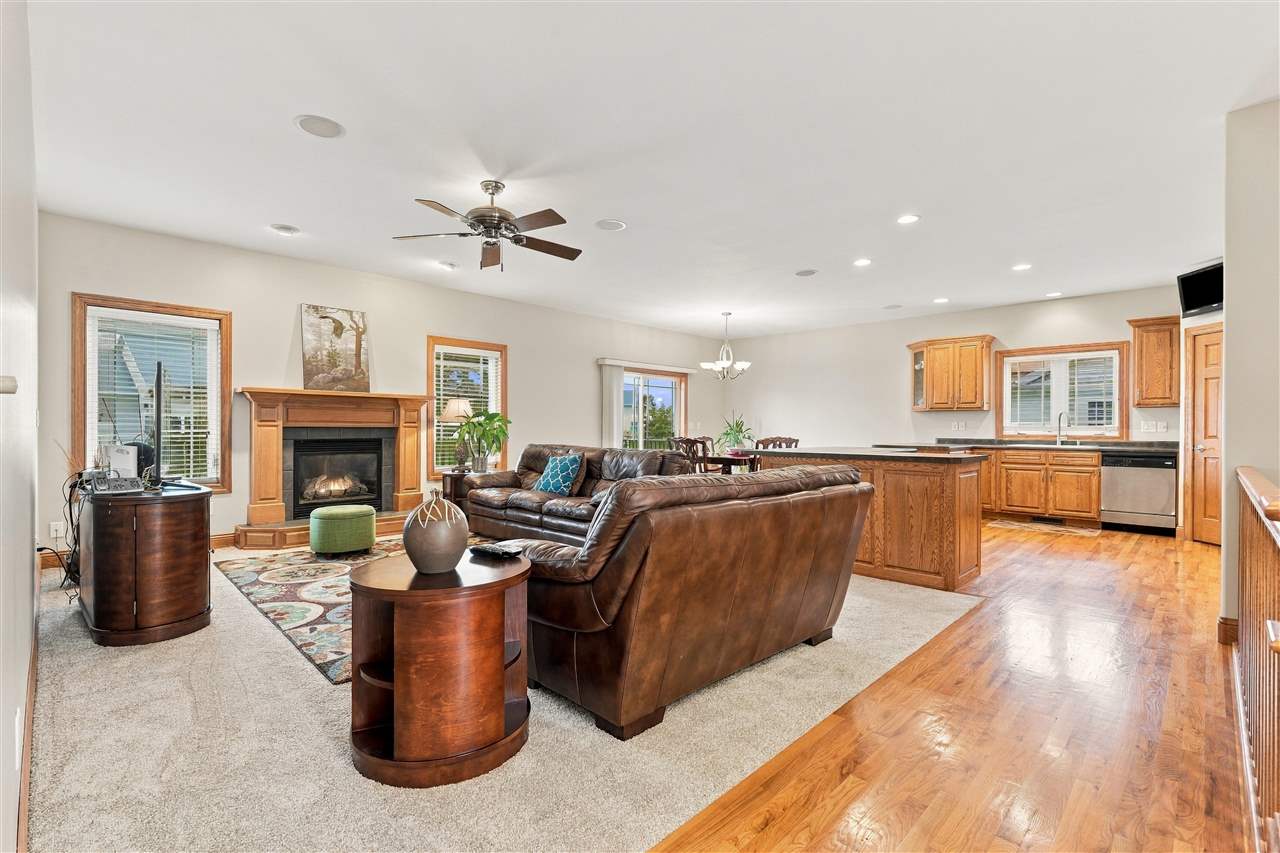 2030 Rosewood Ridge Drive Marion IA 52302