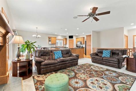2030 Rosewood Ridge Drive Marion IA 52302