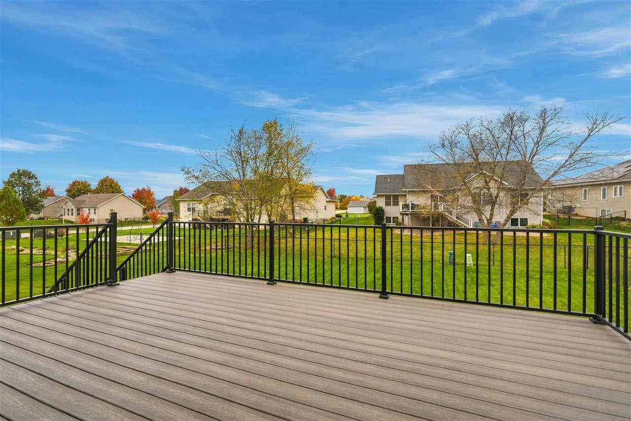 2030 Rosewood Ridge Drive Marion IA 52302