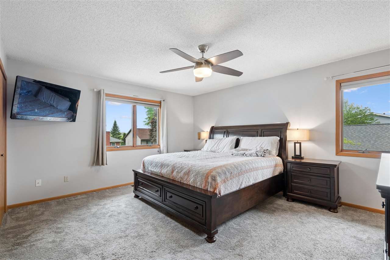 844 Pepper Drive Iowa City IA 52240