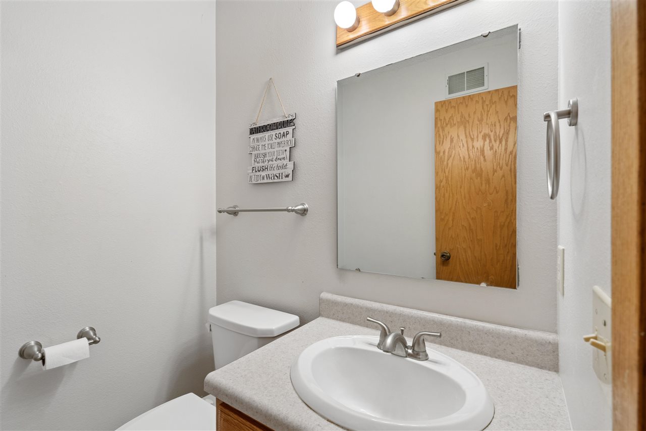 844 Pepper Drive Iowa City IA 52240