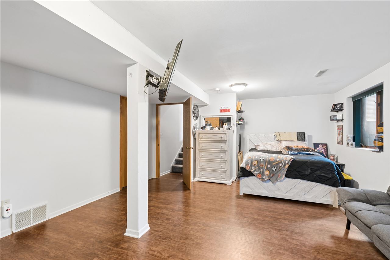 844 Pepper Drive Iowa City IA 52240