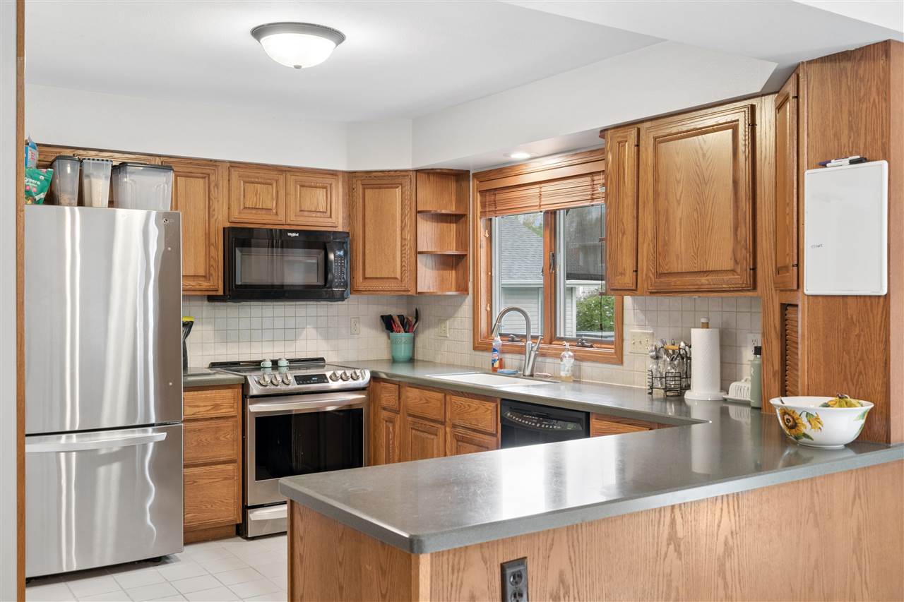 844 Pepper Drive Iowa City IA 52240
