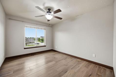 513 Bainberry Street Tiffin IA 52340