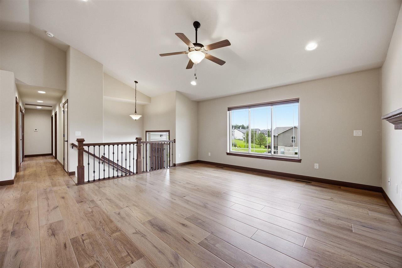 513 Bainberry Street Tiffin IA 52340