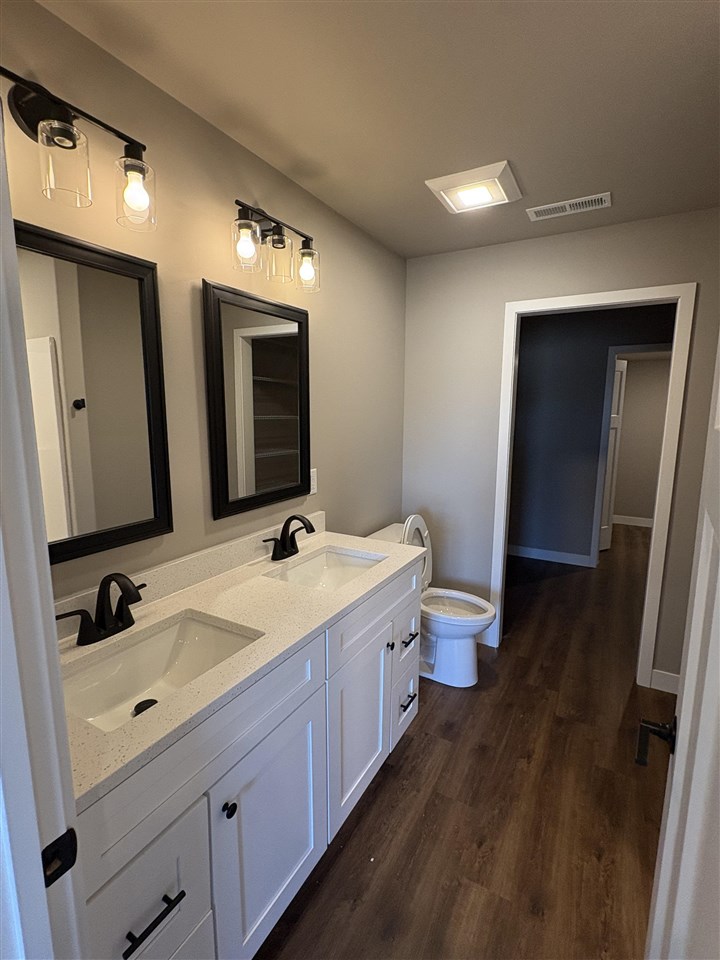 843 Armands Lane Tiffin IA 52340