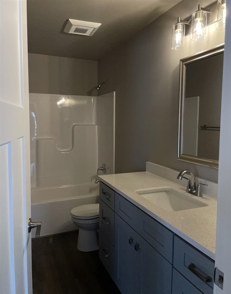 843 Armands Lane Tiffin IA 52340