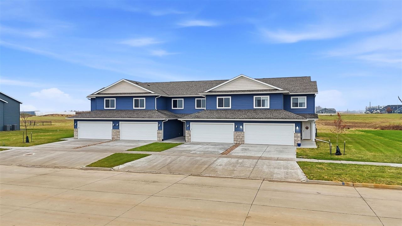 1922 Croell Avenue Tiffin IA 52340