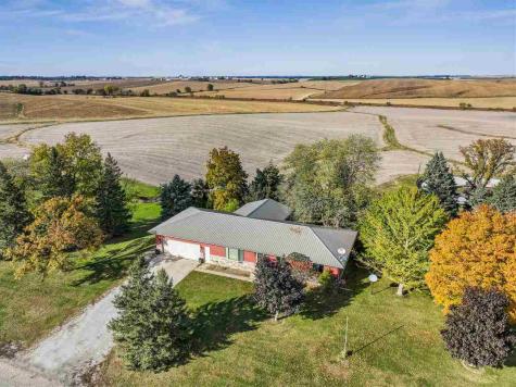2463 110TH Street Marengo IA 52301