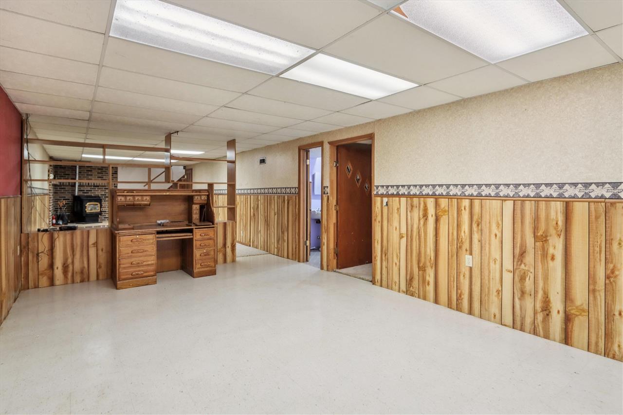 2463 110th Street Marengo IA 52301