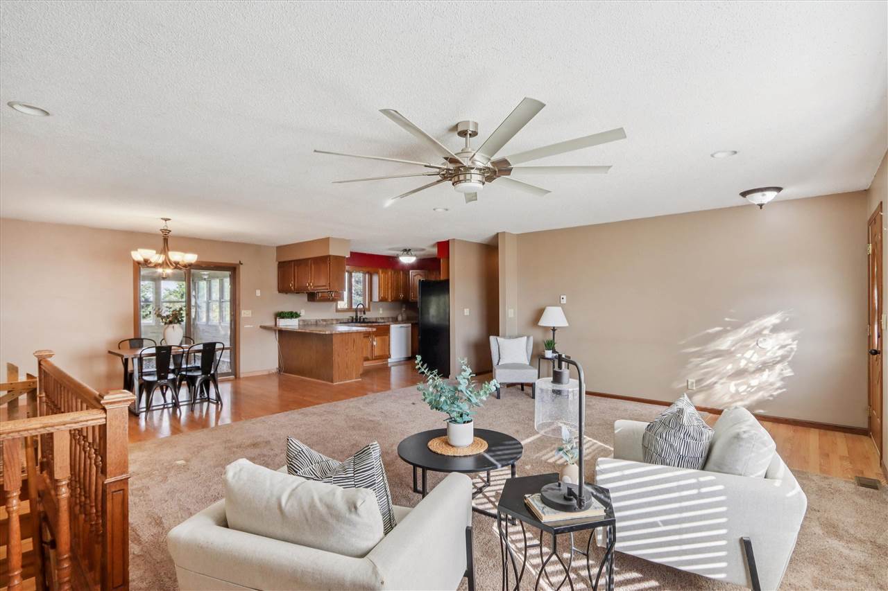 2463 110th Street Marengo IA 52301