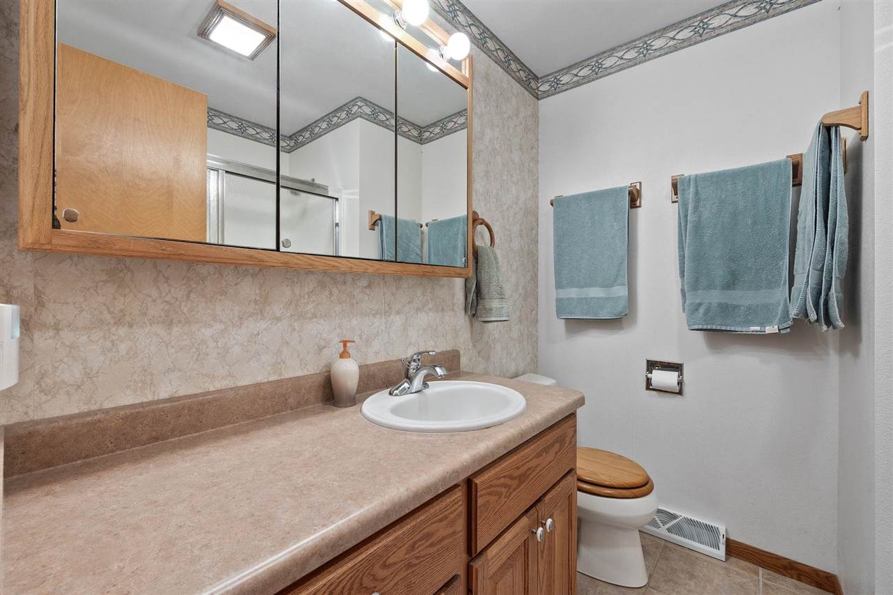 1507 Oakcrest Avenue Iowa City IA 52246