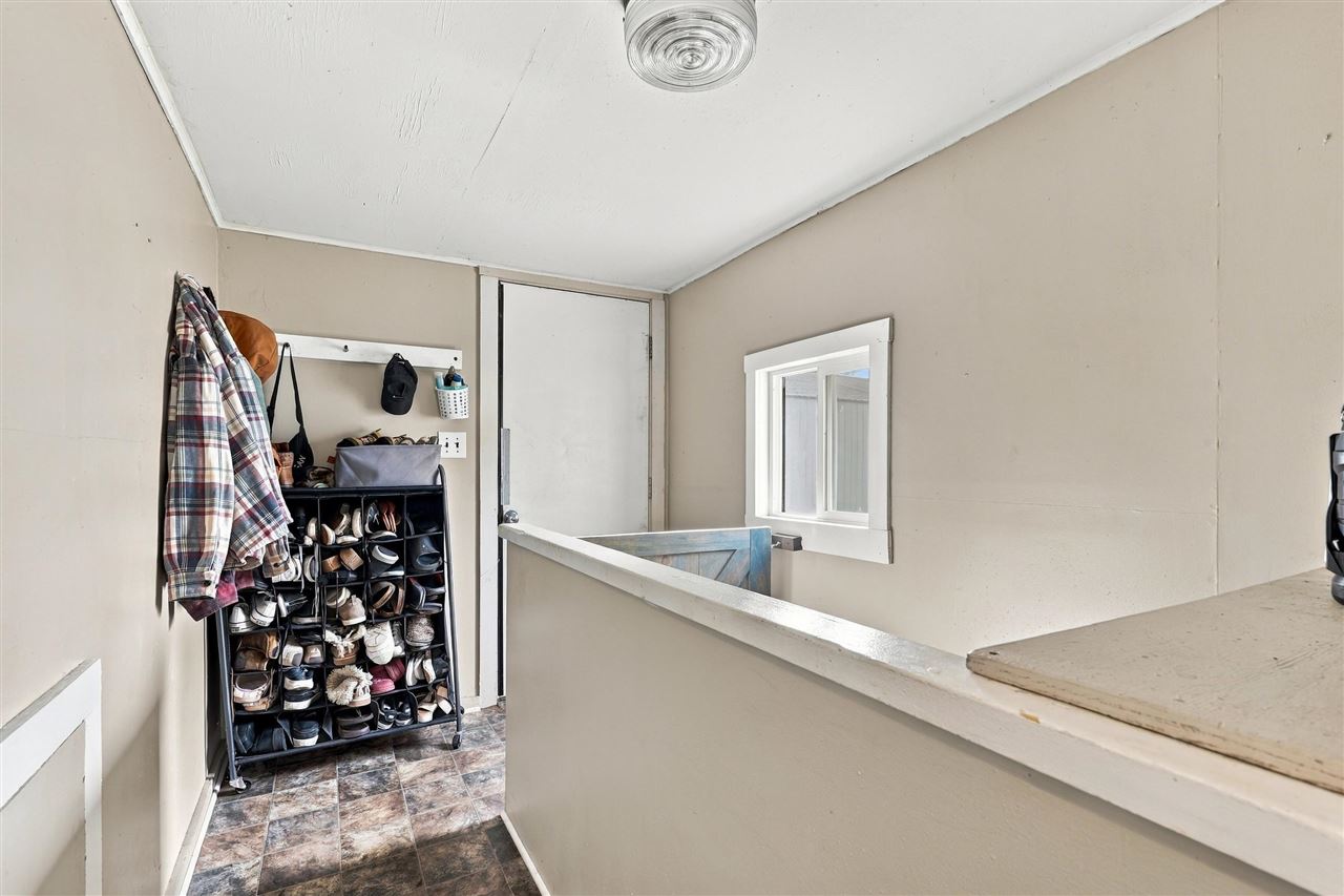 910 N 7th Street Washington IA 52353