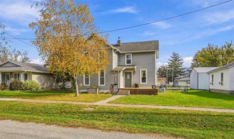 910 N 7th Street Washington IA 52353