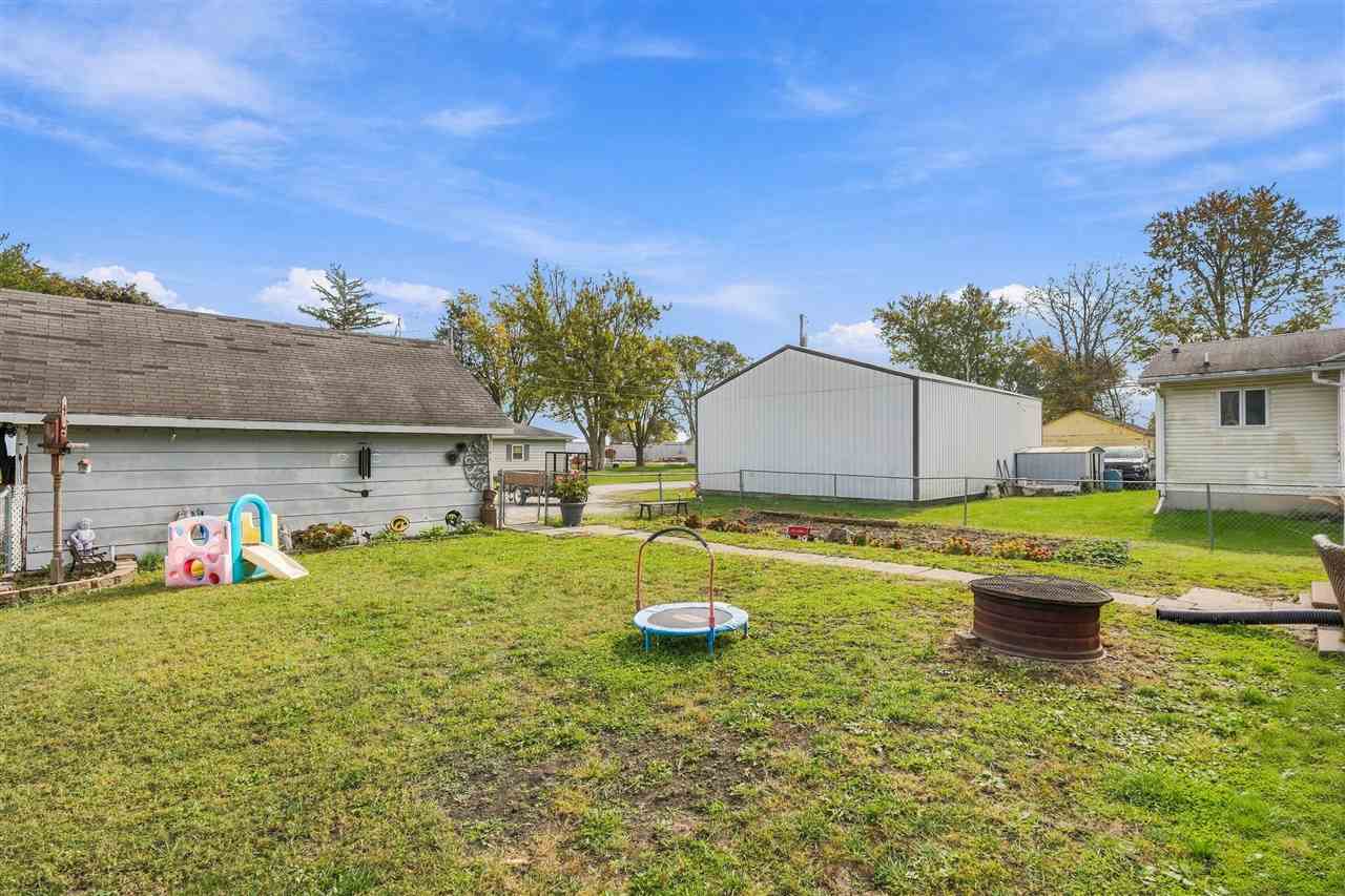 910 N 7th Street Washington IA 52353
