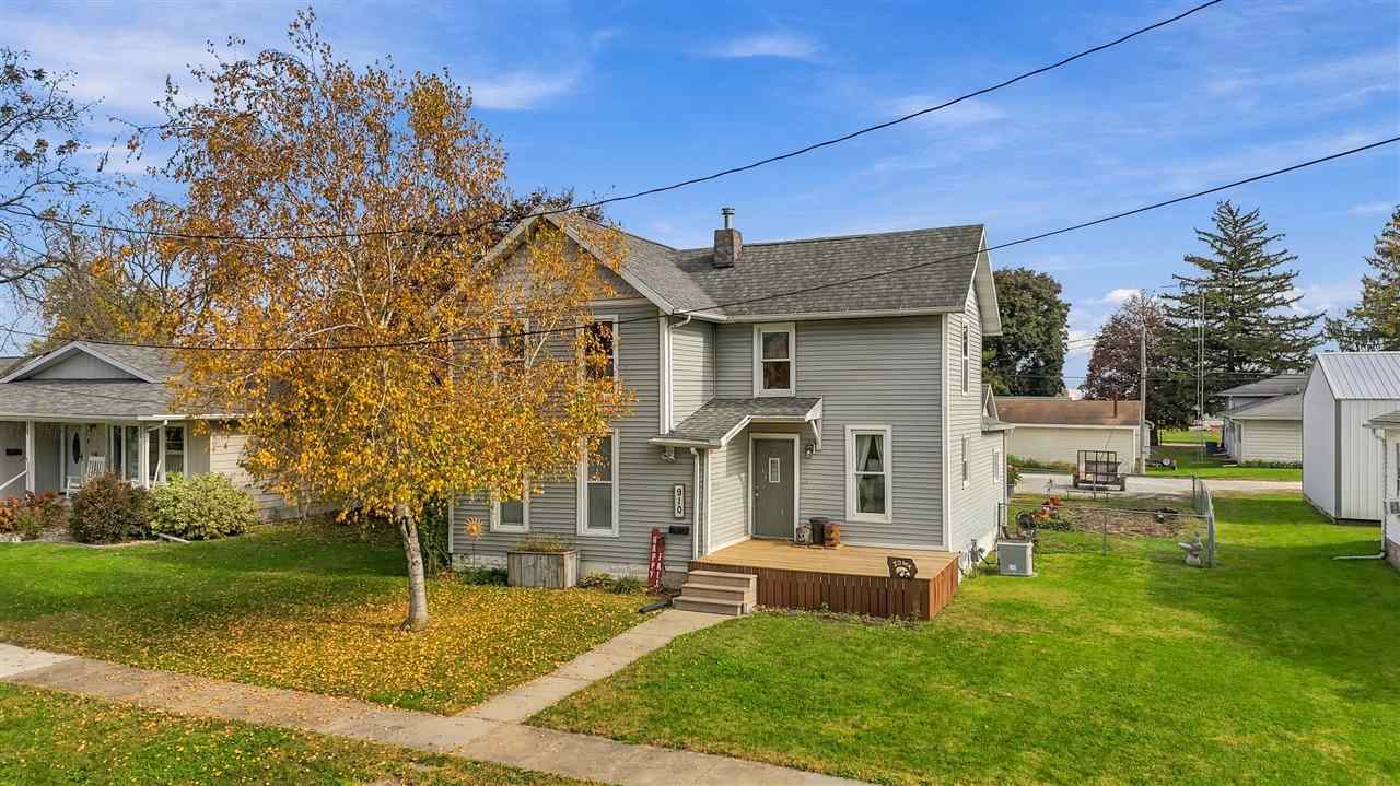 910 N 7th Street Washington IA 52353