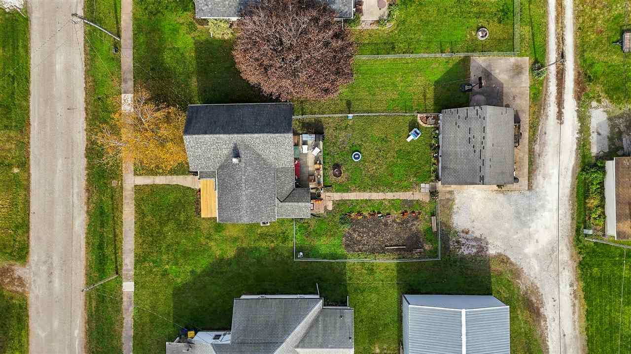 910 N 7th Street Washington IA 52353
