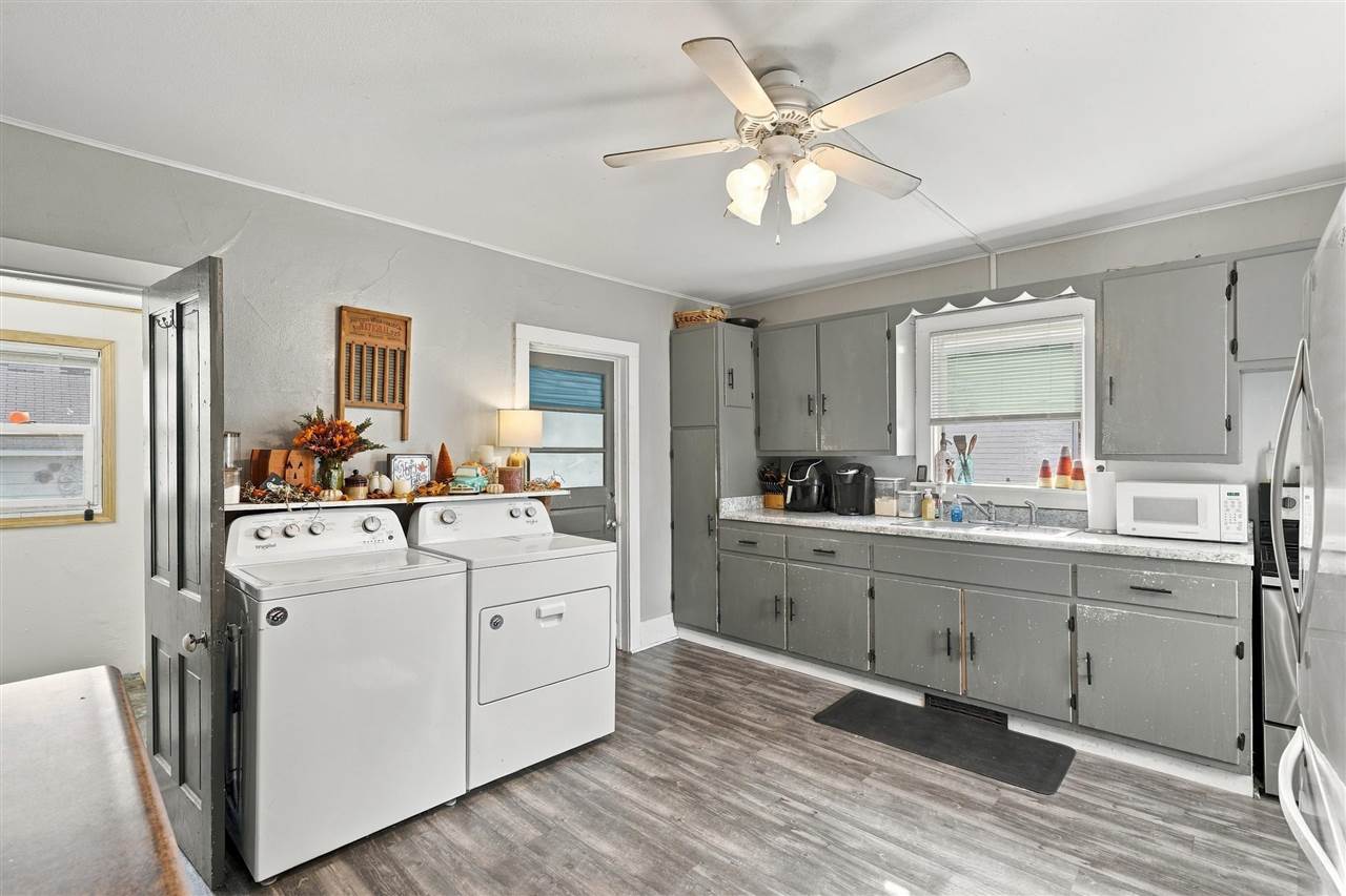 910 N 7th Street Washington IA 52353