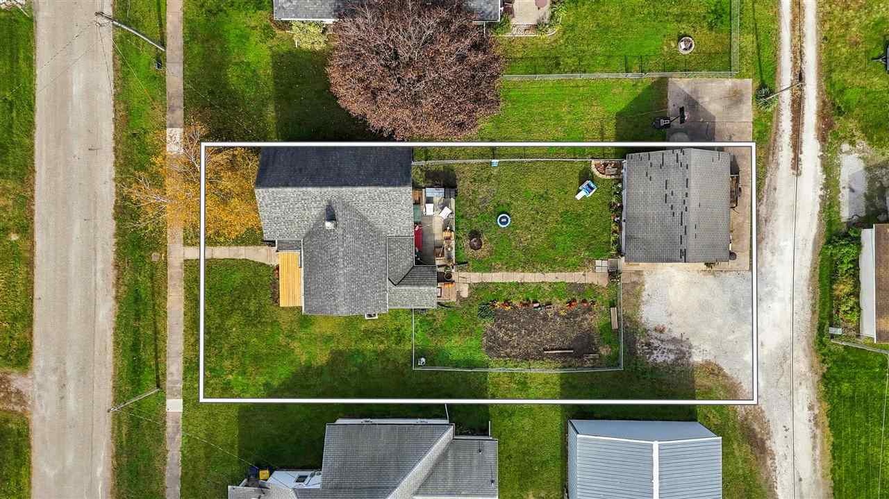 910 N 7th Street Washington IA 52353