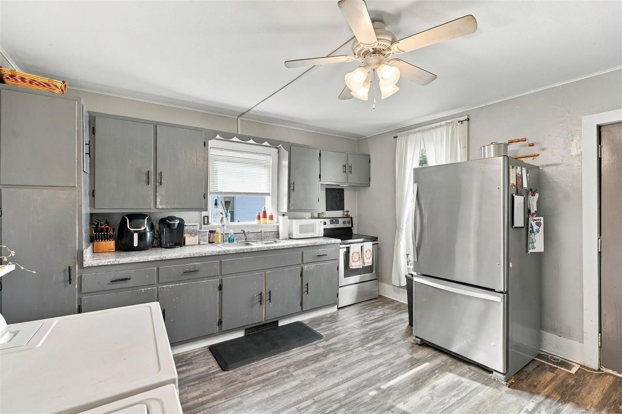 910 N 7th Street Washington IA 52353