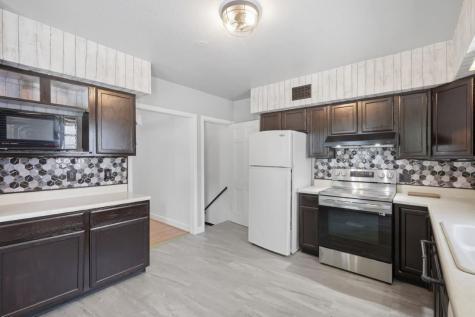 27 Prospect Place Iowa City IA 52246