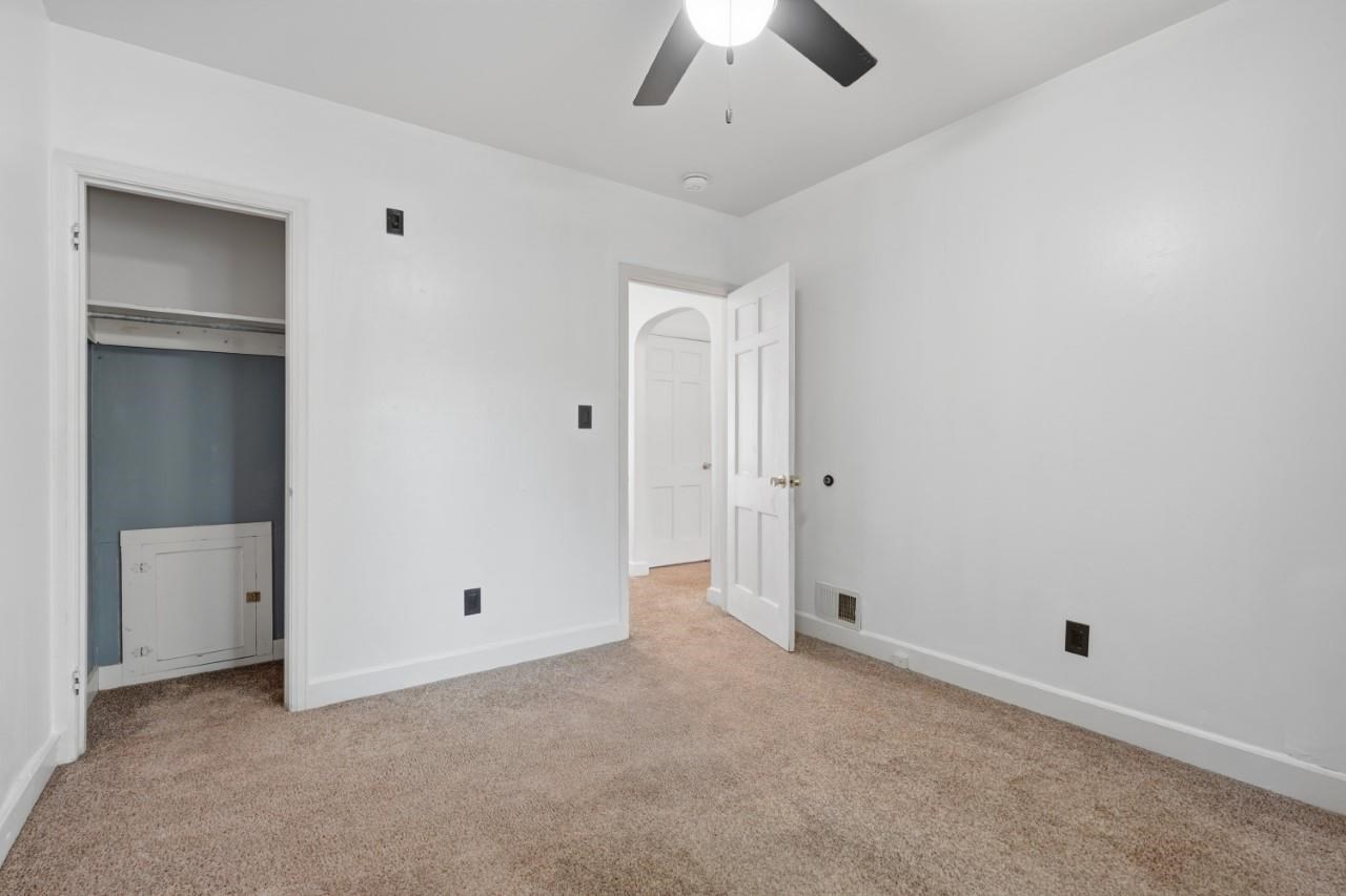 27 Prospect Place Iowa City IA 52246
