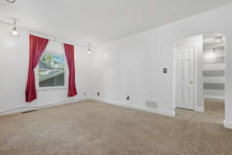 27 Prospect Place Iowa City IA 52246