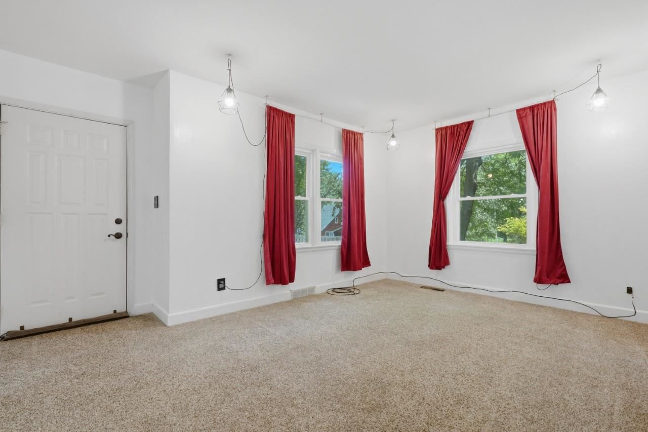 27 Prospect Place Iowa City IA 52246