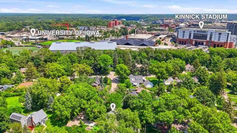 27 Prospect Place Iowa City IA 52246