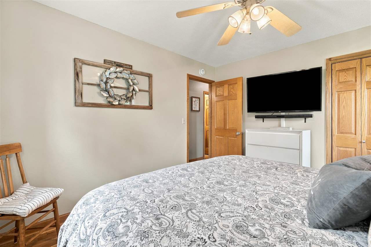 304 Lake View Drive NE Solon IA 52333