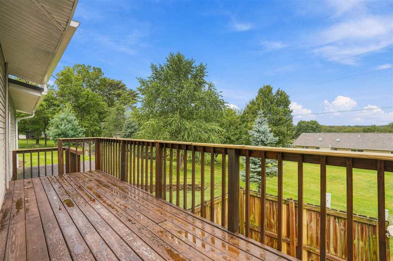 304 Lake View Drive NE Solon IA 52333