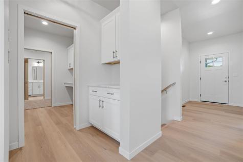 215B Timberline Terrace Kalona IA 52247