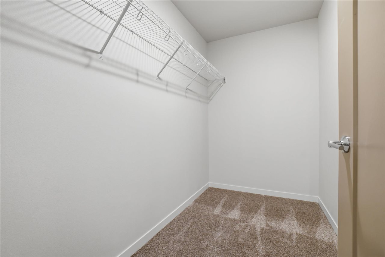 215B Timberline Terrace Kalona IA 52247