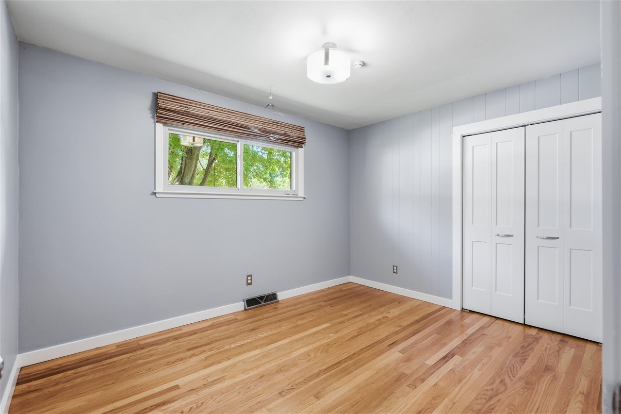 517 Terrace Road Iowa City IA 52245