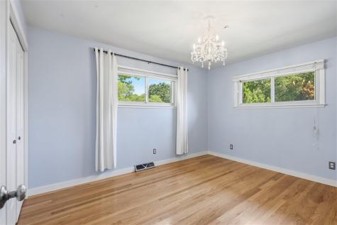 517 Terrace Road Iowa City IA 52245