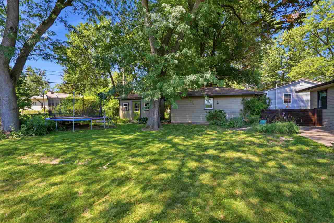 517 Terrace Road Iowa City IA 52245