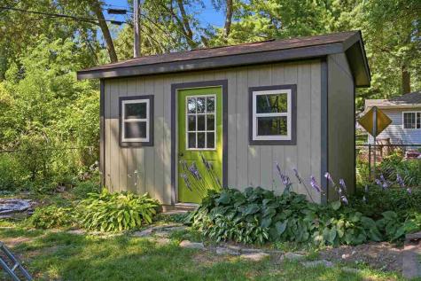 517 Terrace Road Iowa City IA 52245