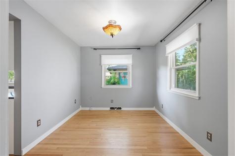 517 Terrace Road Iowa City IA 52245
