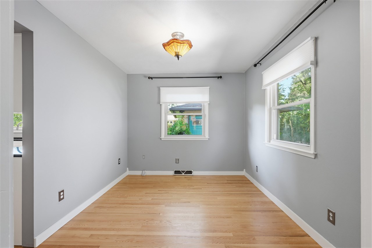 517 Terrace Road Iowa City IA 52245